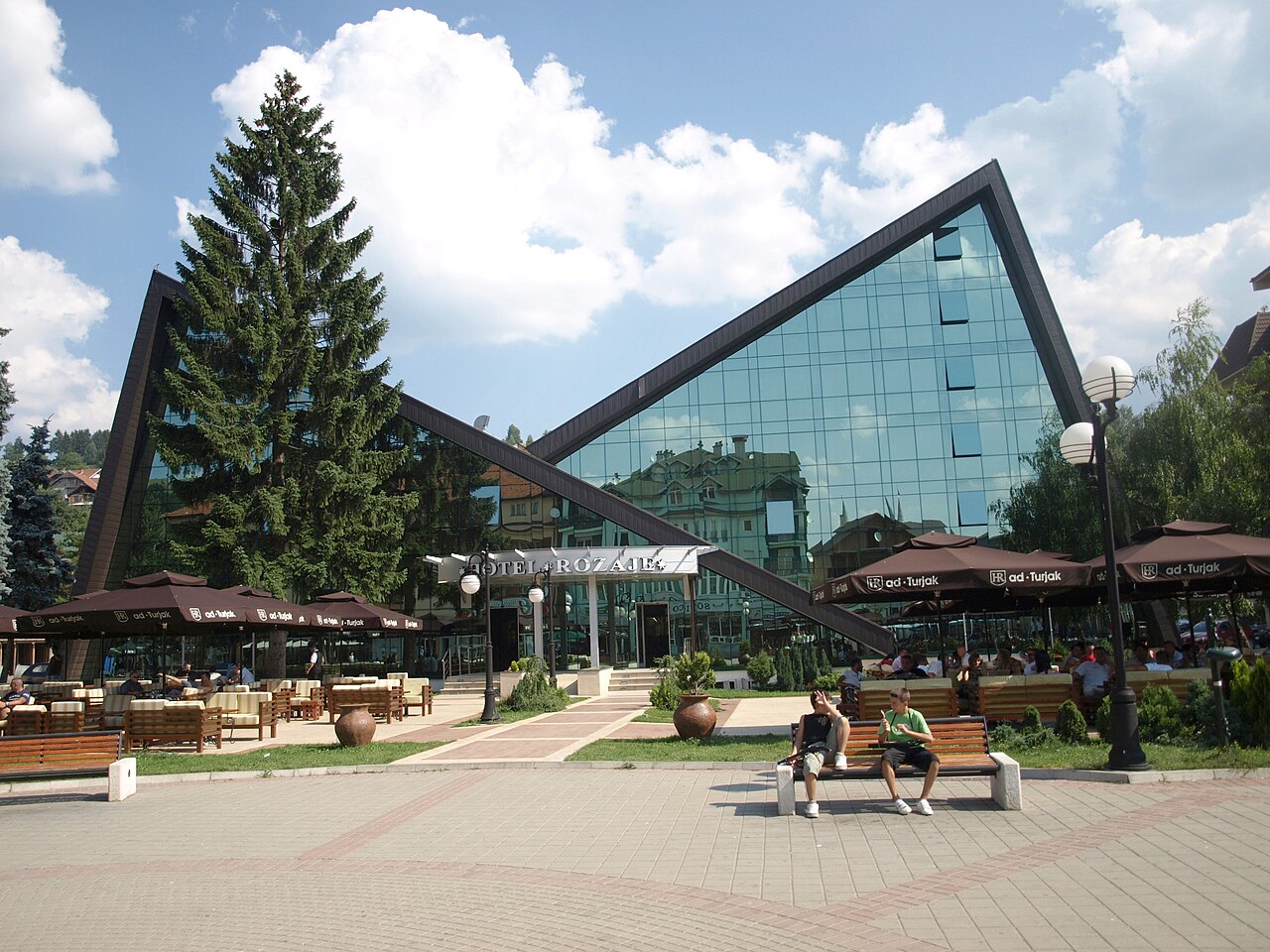 Hotel Rozaje Renovasyon Projesi